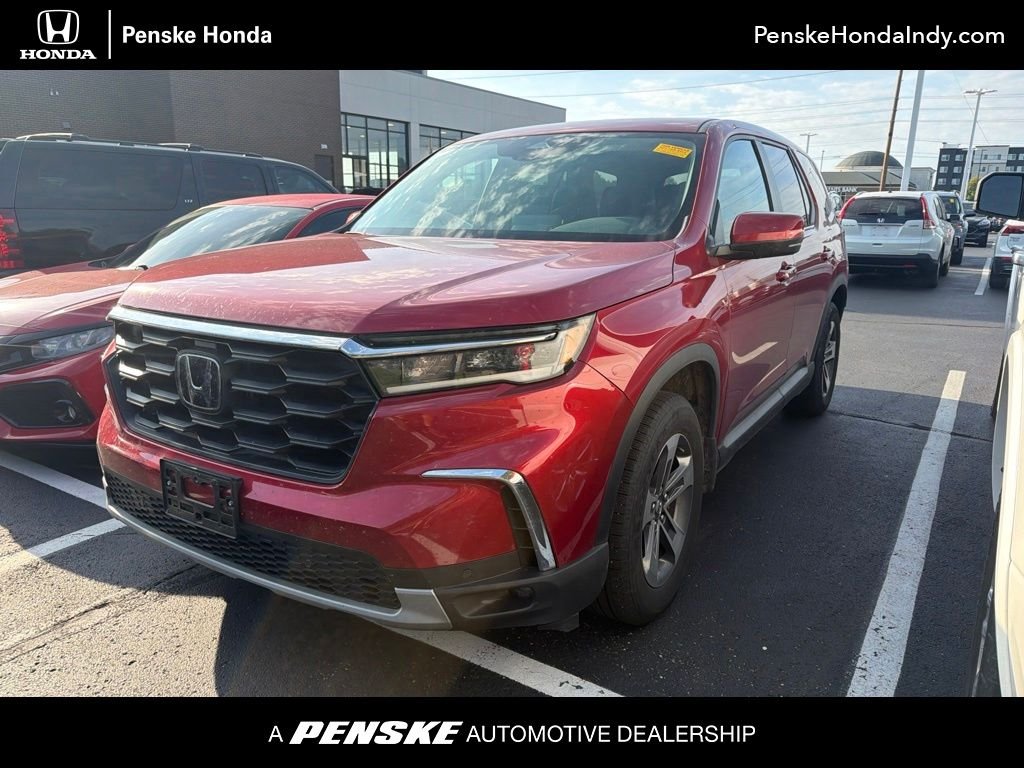 Used 2025 Radiant Red Honda EX-L image 1