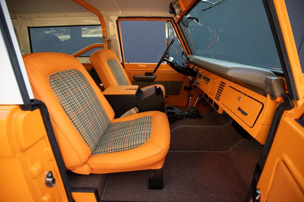 Used 1974 Orange Ford Ranger image 23