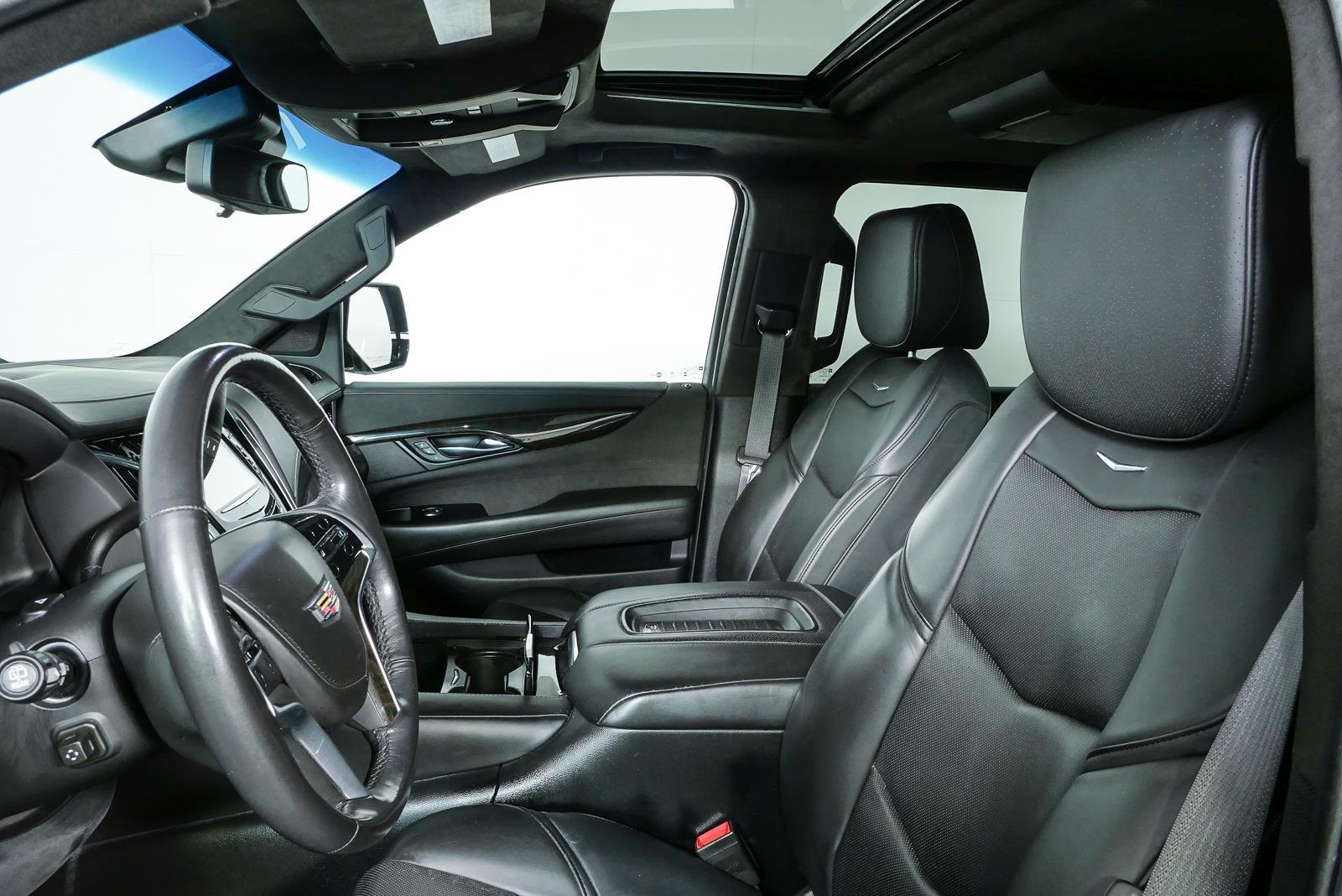 Used 2018 BLACK RAVEN Cadillac Platinum image 5
