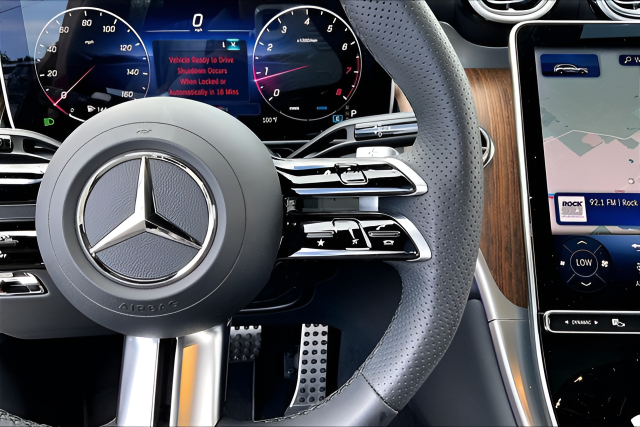 Used 2026 Red Mercedes-Benz GLC 300 image 12
