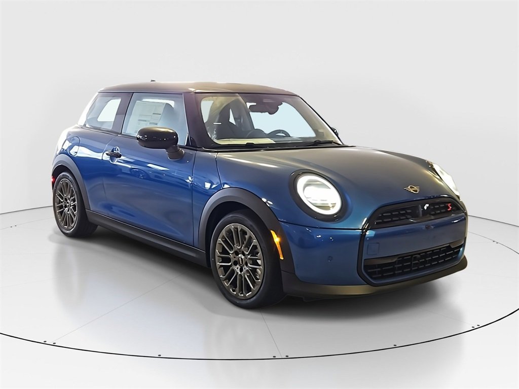 2025 Mini Cooper Hardtop S photo 2