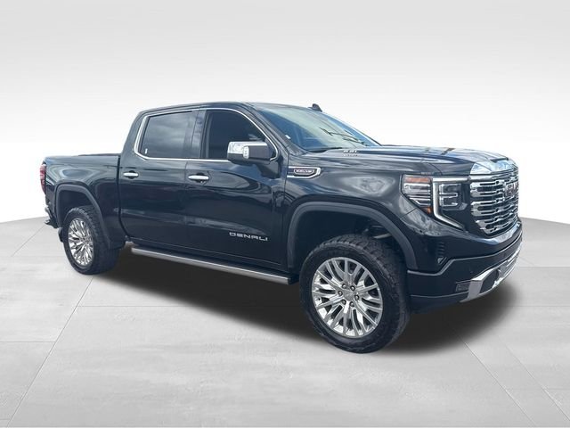 Used 2022 Black GMC Denali image 7