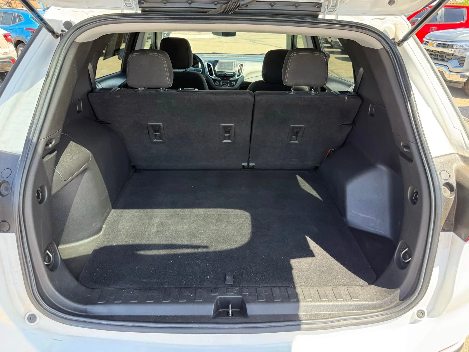 2021 Chevrolet Equinox LS - Photo 36