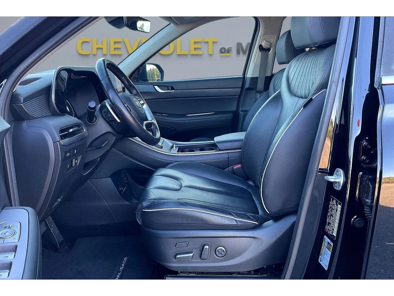 Used 2024 Black Hyundai Limited image 17