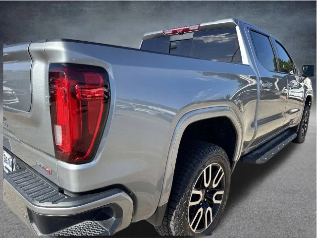 Used 2025 Silver GMC AT4 image 25