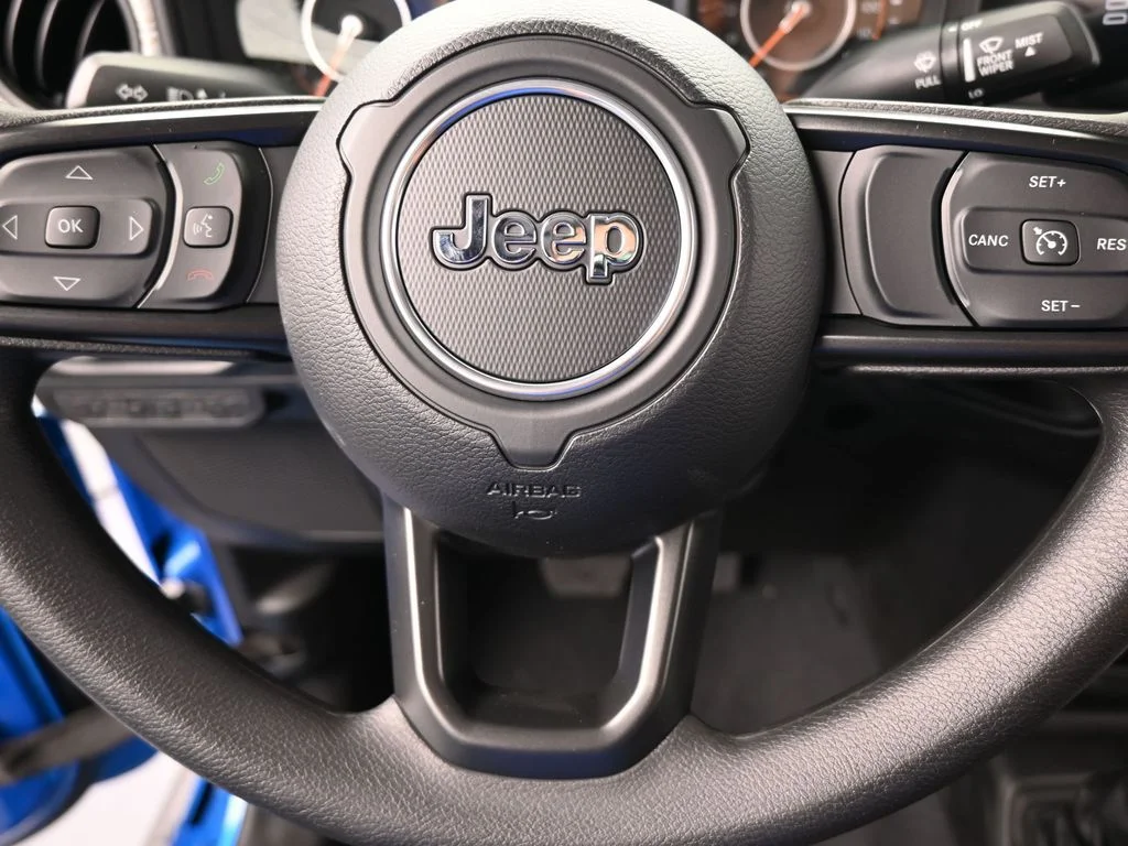 New 2026 Hydro Blue Pearl-Coat Exterior Paint Jeep Sport image 23