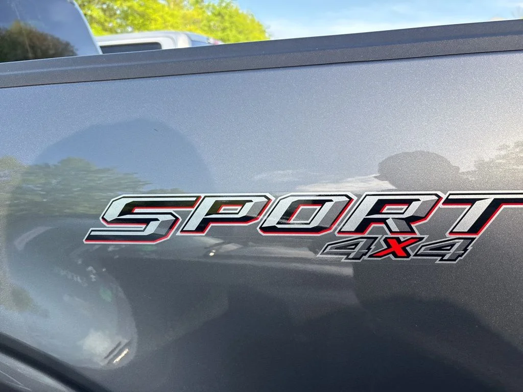 Used 2022 Gray Ford XLT image 14
