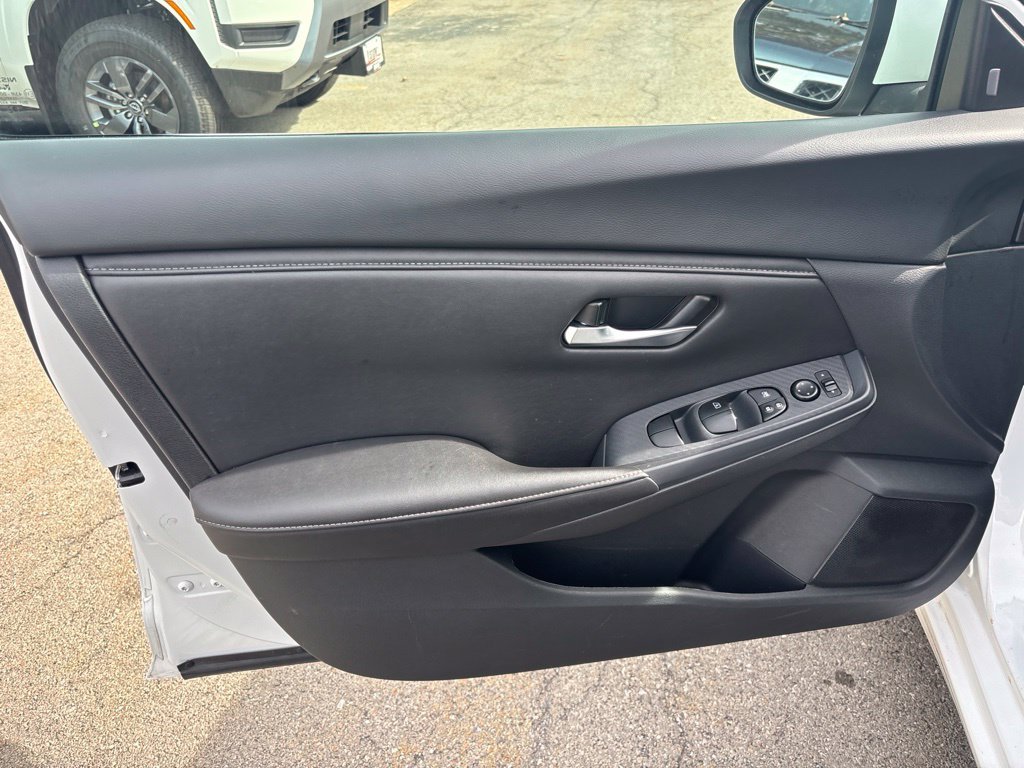 Used 2024 White Nissan SV image 10
