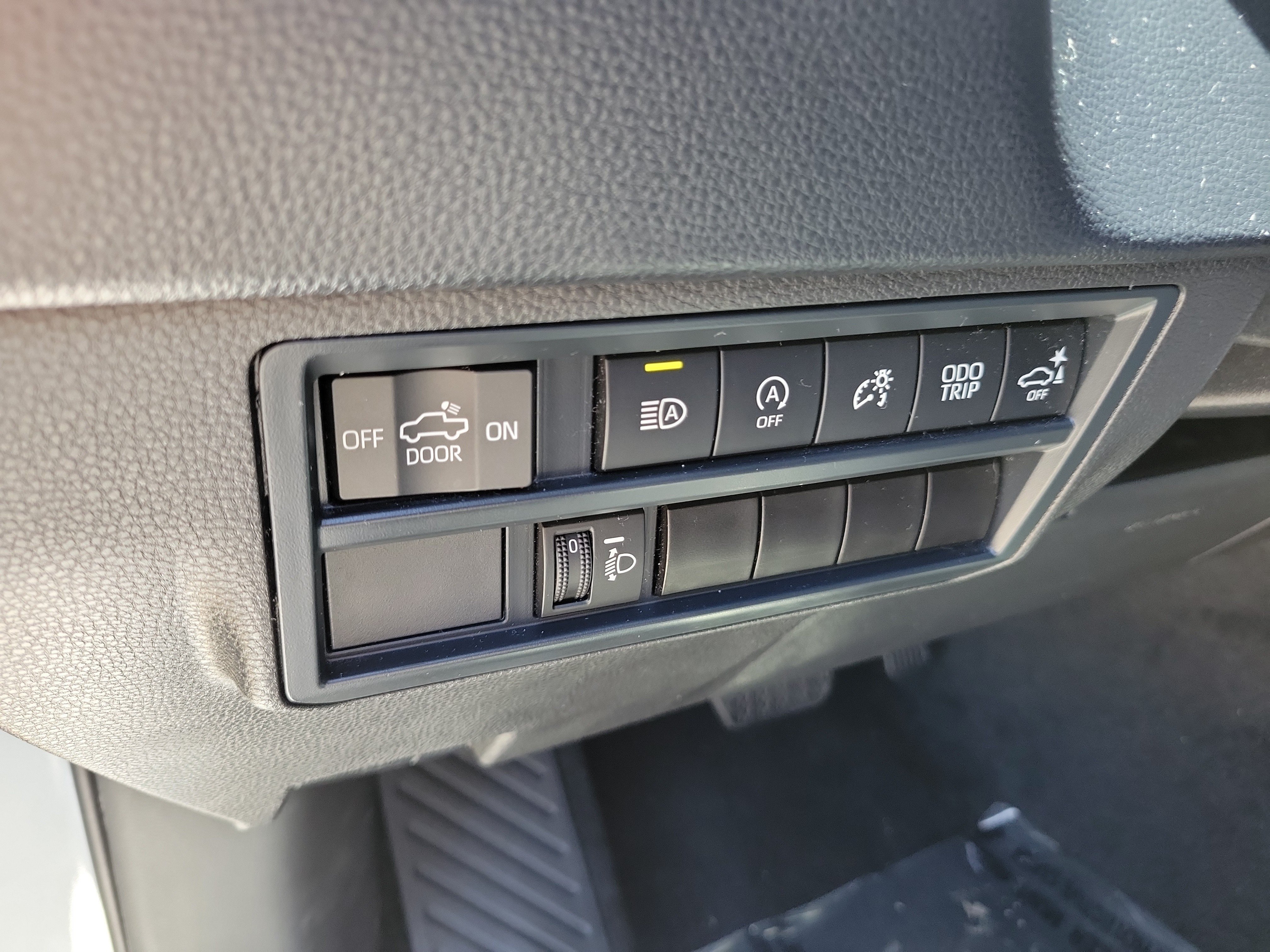 Certified Used 2025 Ice Toyota SR5 image 23