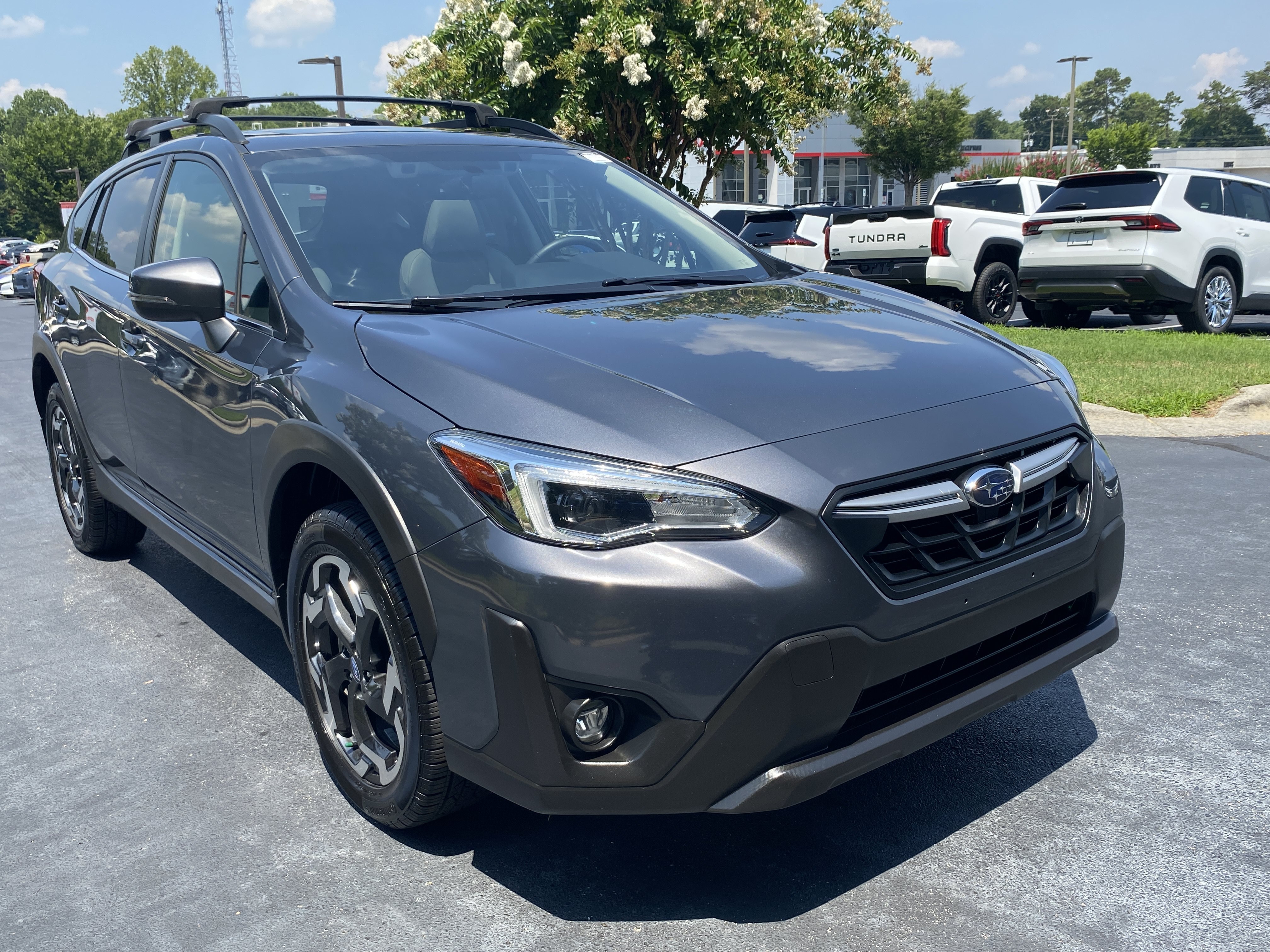 Used 2021 Magnetite Gray Metallic Subaru Limited image 3