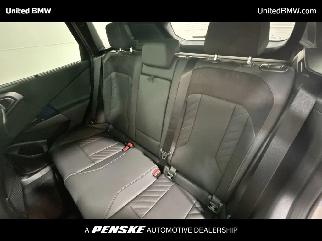 2026 BMW X3 30 - Photo 21