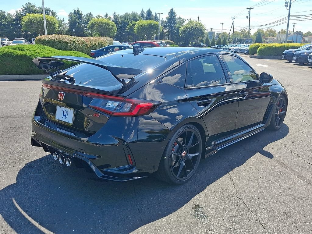 Certified Used 2023 Crystal Black Pearl Honda TYPE R image 37