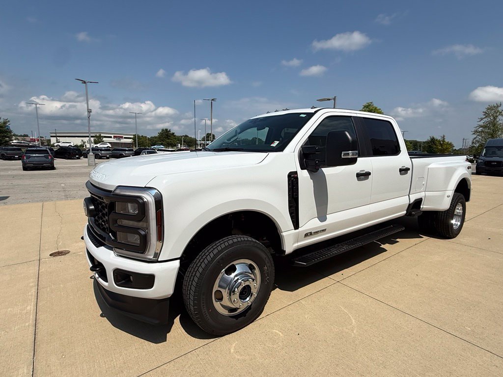 New 2026 White Ford XL image 13