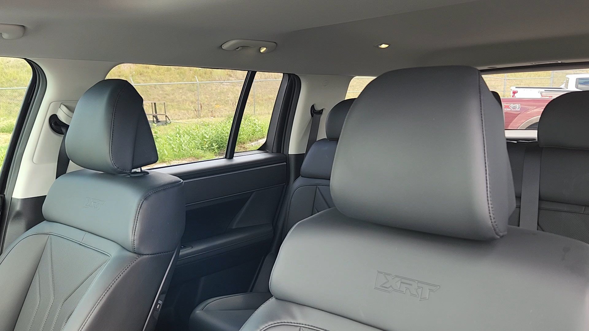 2025 Hyundai Santa Fe XRT - Photo 9
