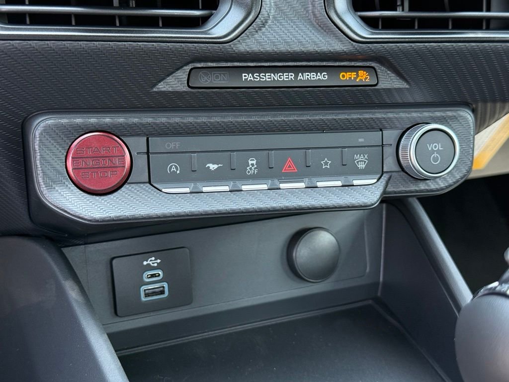 New 2026 Oxford White Ford EcoBoost® Fastback image 10