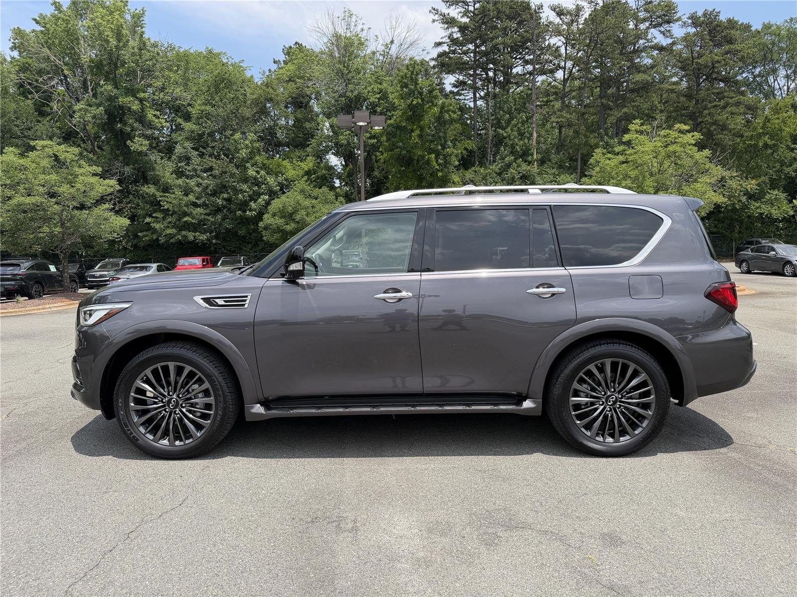 Certified Used 2024 Anthracite Gray INFINITI Premium Select image 27