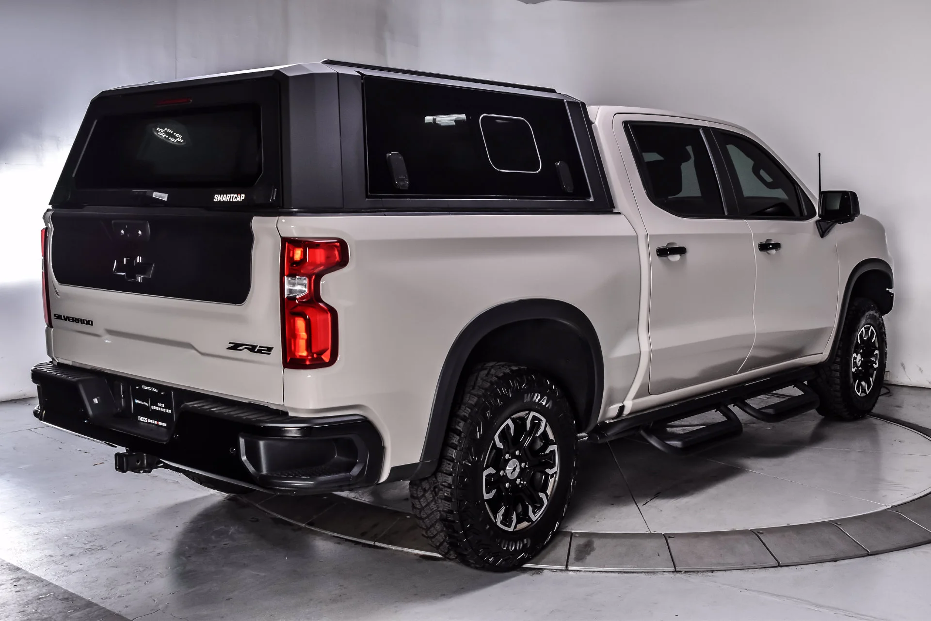 Used 2026 White Chevrolet ZR2 image 6