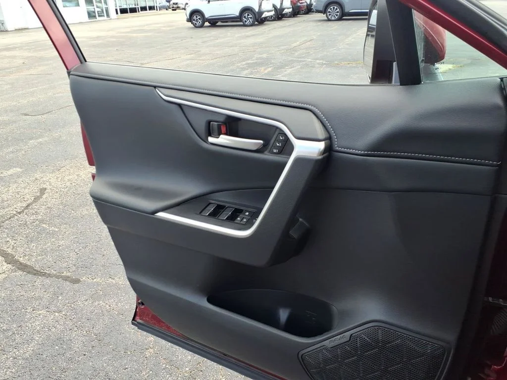 Used 2023 Red Toyota Limited image 30