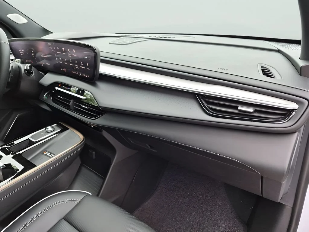 2026 Buick Enclave Avenir - Photo 42