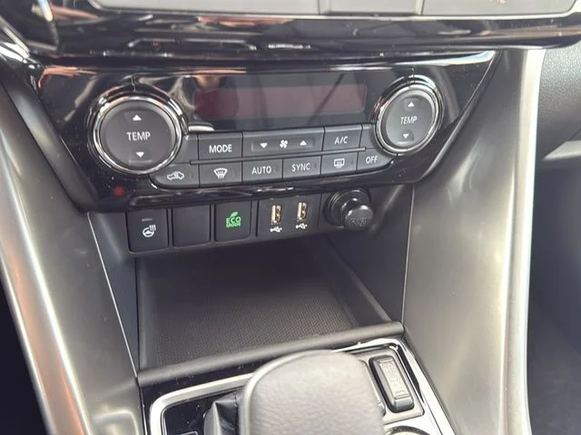 New 2026 Silver Mitsubishi Black Edition image 25