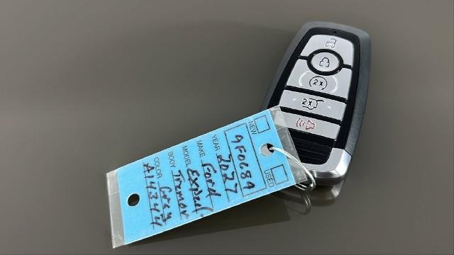 New 2027 Marsh Gray Ford Tremor® image 70