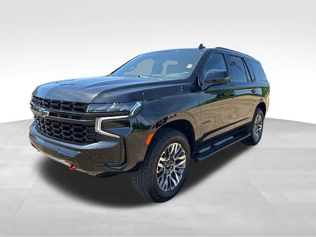 Used 2024 Black Chevrolet Z71 image 5
