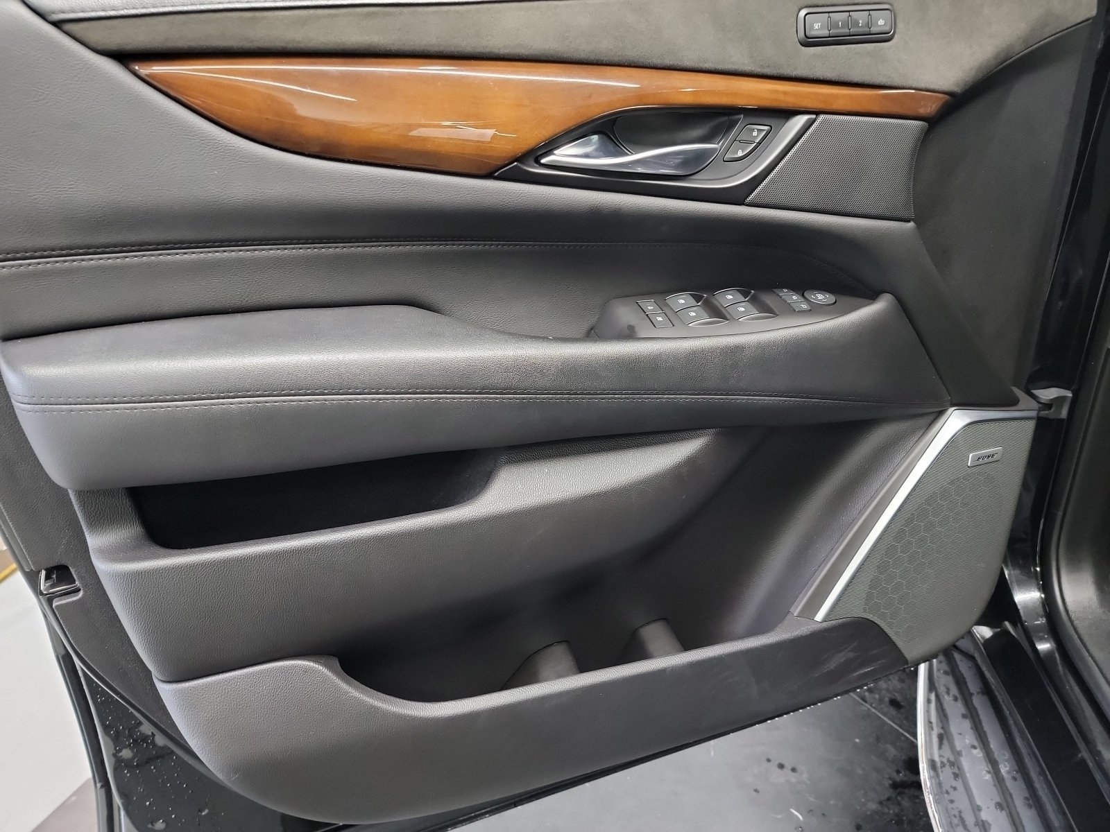 Used 2019 Black Raven Cadillac Premium Luxury image 12