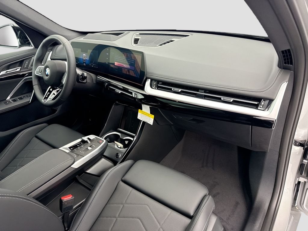 New 2026 Silver Metallic BMW xDrive28i image 15