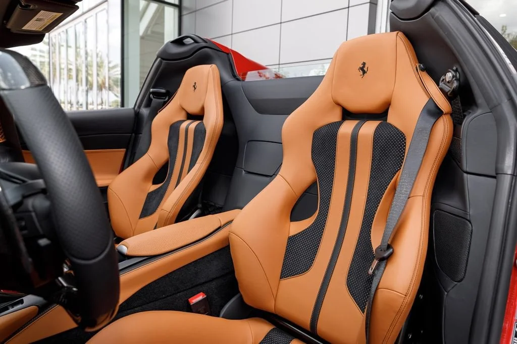 Used 2023 Rosso Berlinetta Ferrari  image 11