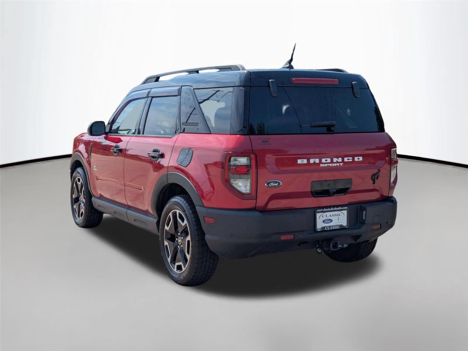 Used 2021 Rapid Red Metallic Tinted Clearcoat Ford Outer Banks image 7