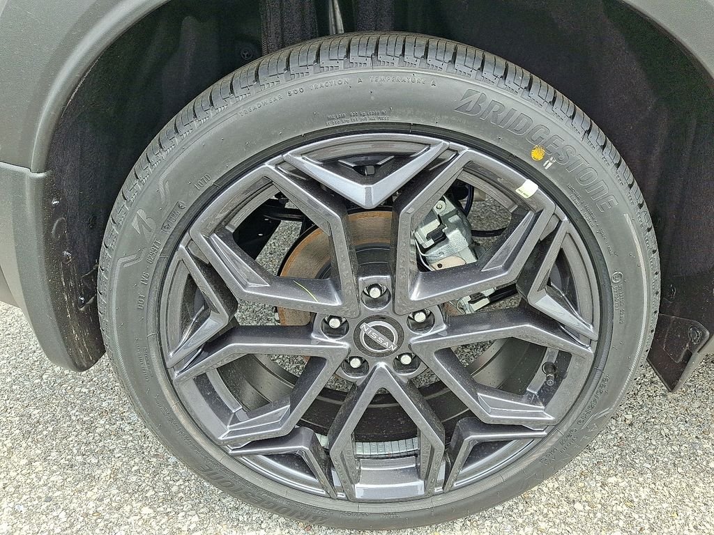 New 2026 Gun Metallic Nissan SR image 5