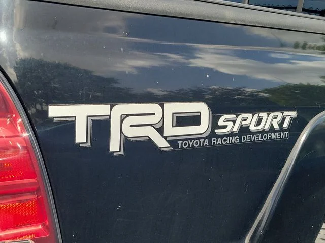 Used 2014 Black Toyota Base image 5