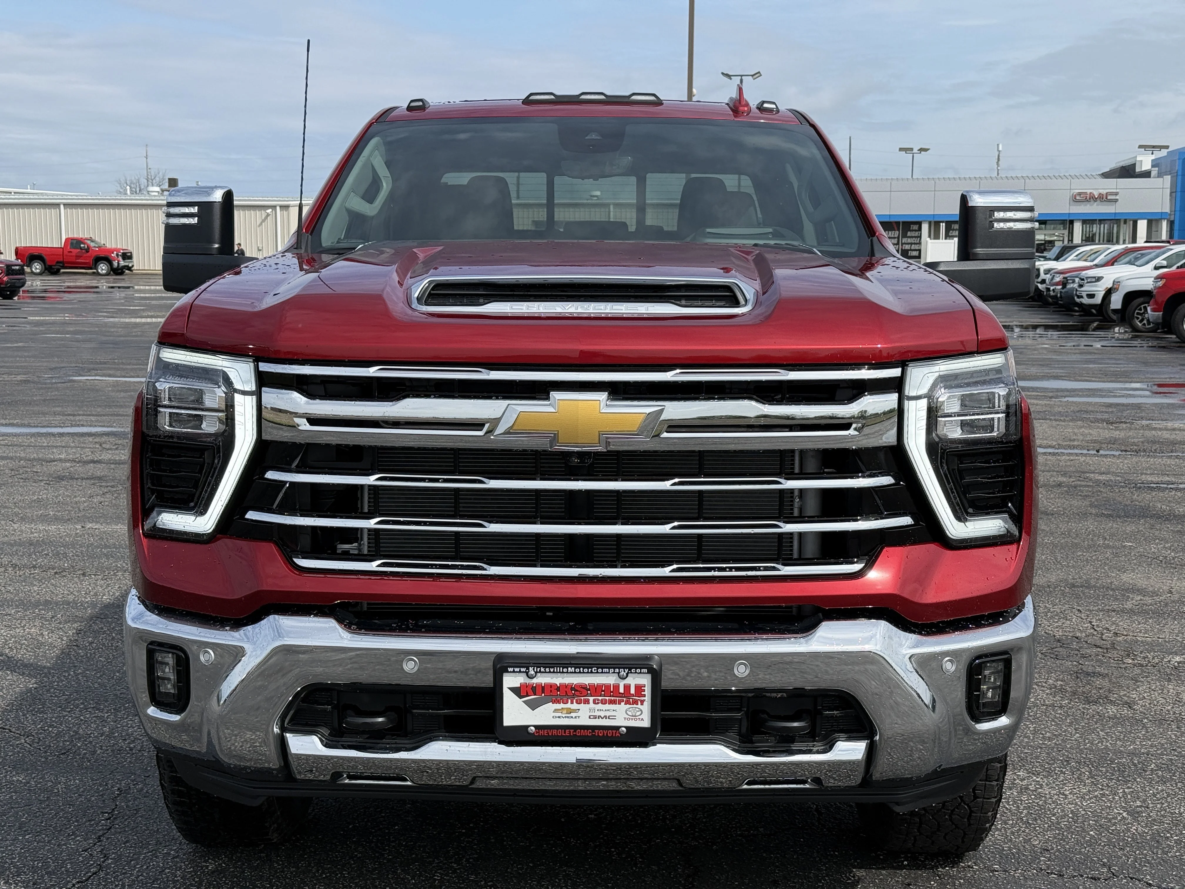 2026 Chevrolet Silverado 3500 HD LTZ - Photo 9