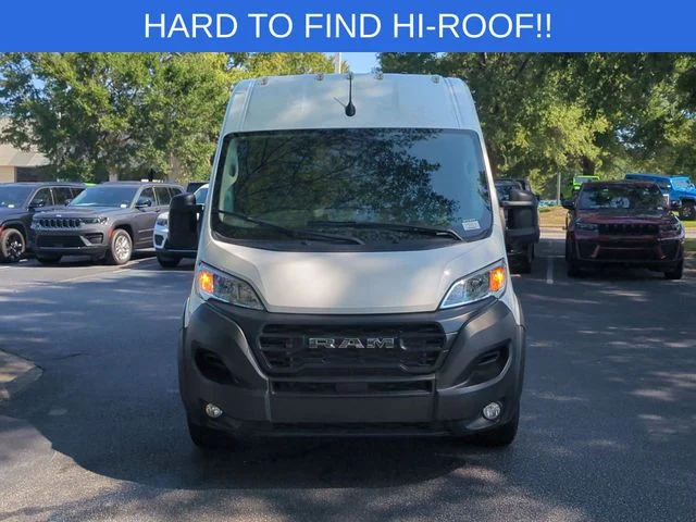 Used 2025 White Ram High Roof image 8