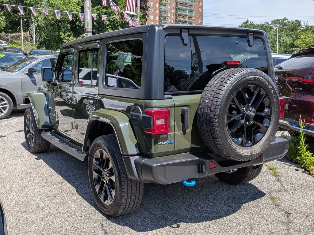 Used 2023 Green Jeep Sahara 4xe image 9
