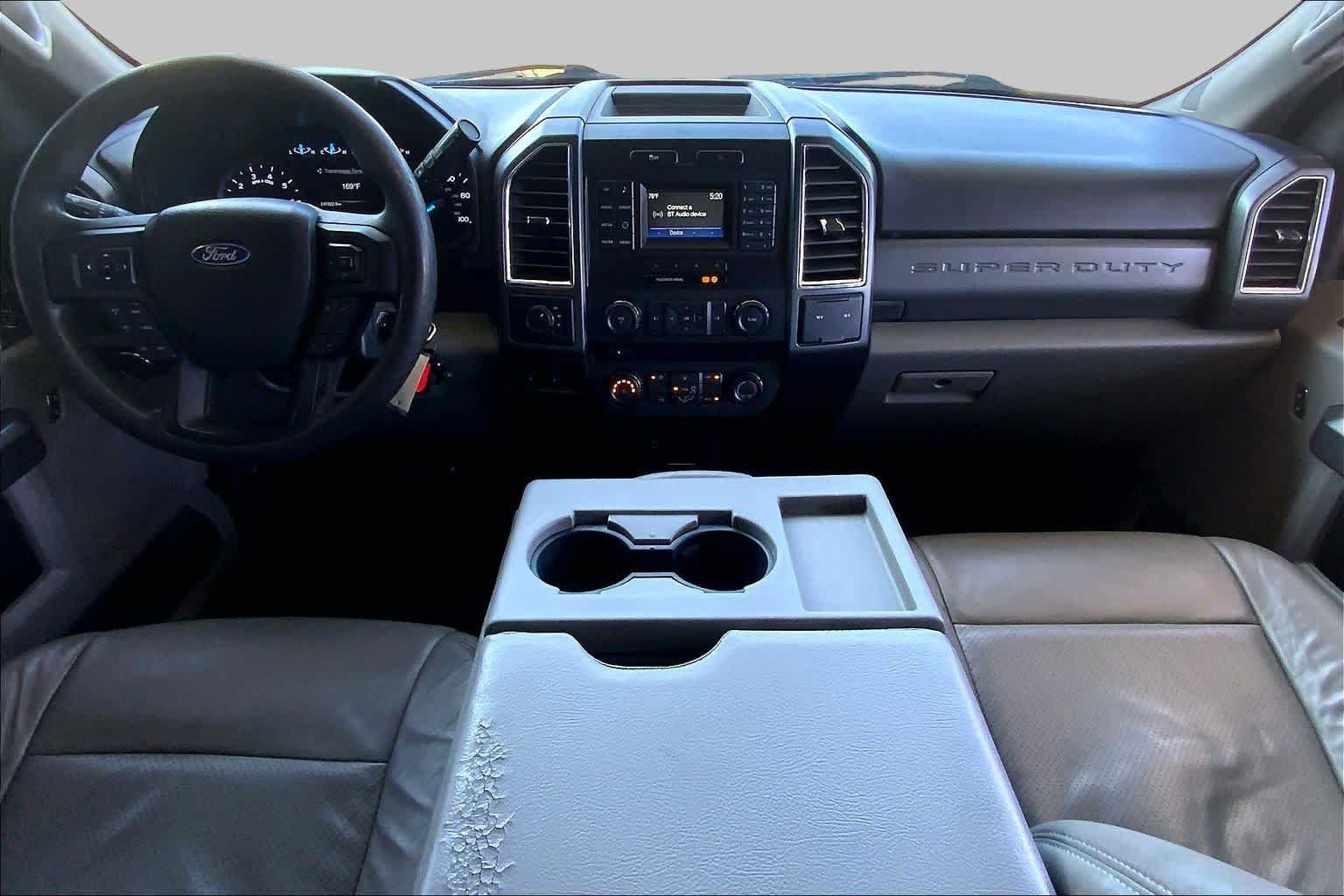 Used 2018 Oxford White Ford XLT image 14