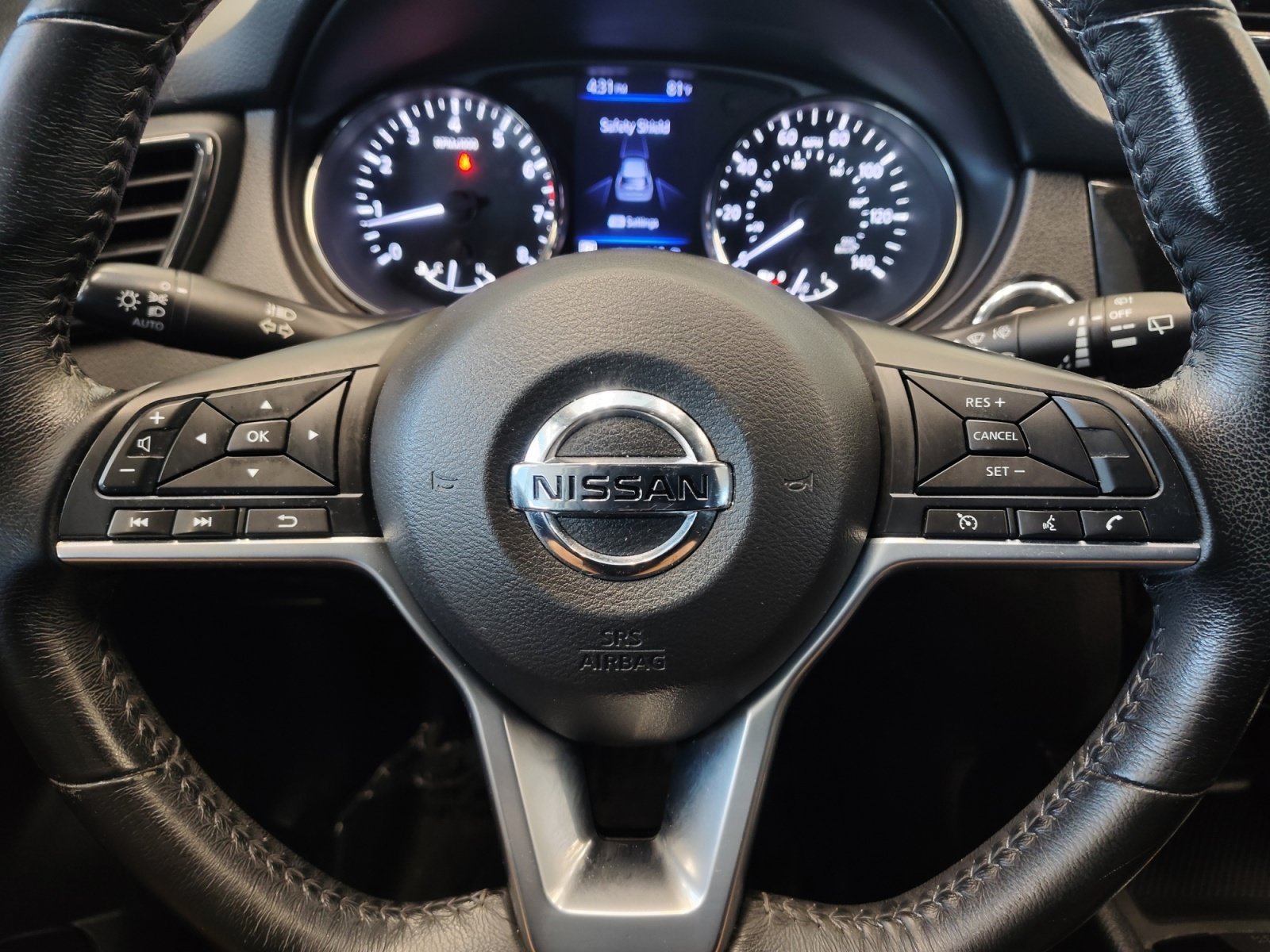 Used 2018 Brilliant Silver Nissan SV image 17