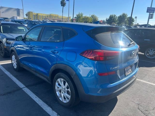 Used 2019 Blue Hyundai SE image 8