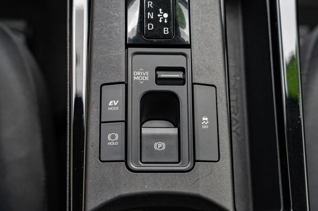 Used 2023 Gray Toyota LE image 21