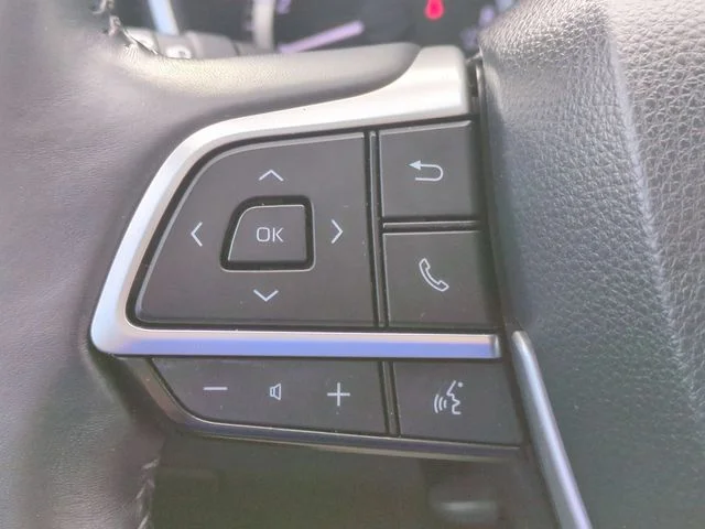 Used 2023 Beige Toyota XLE image 16