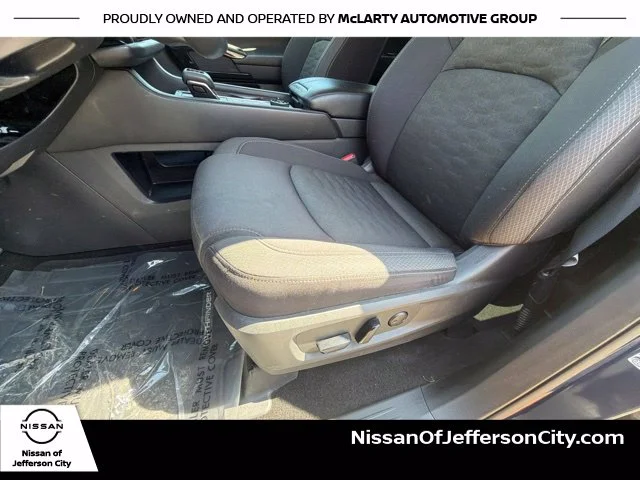 Used 2025 Blue Nissan SV image 21