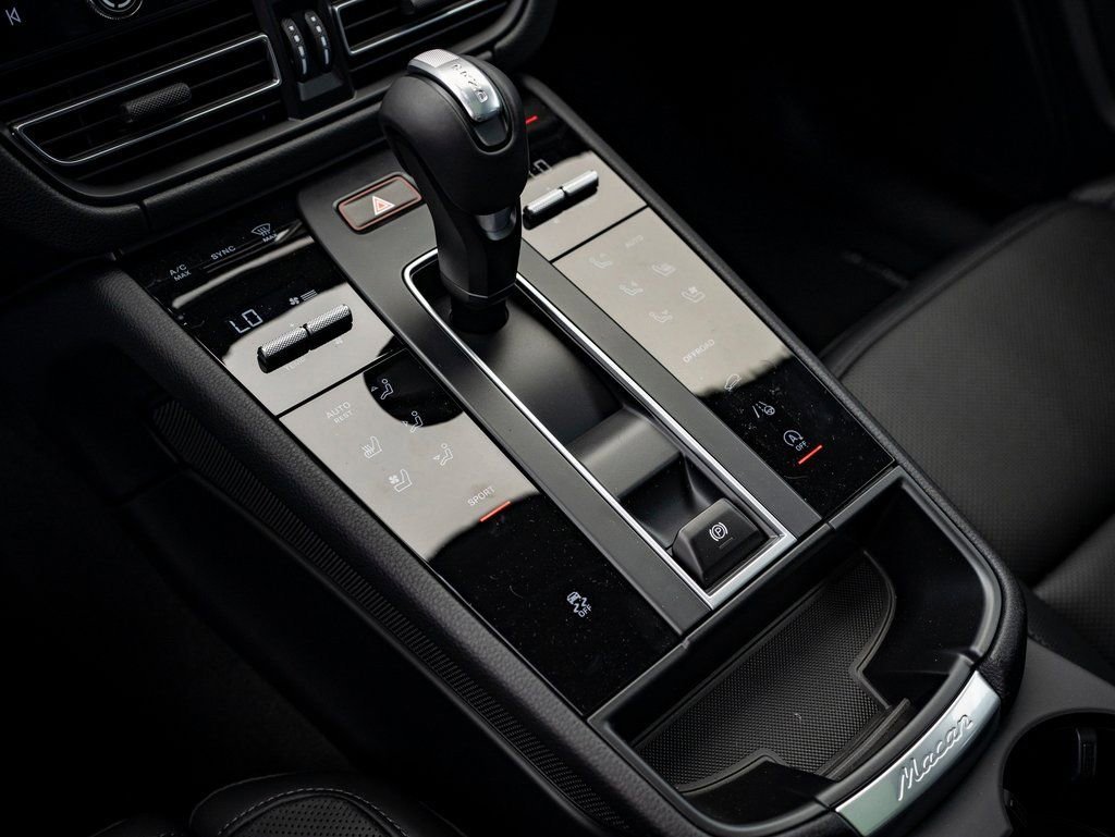 Used 2026 White Porsche  image 34