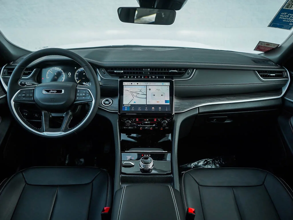 2025 Jeep Grand Cherokee Limited - Photo 13