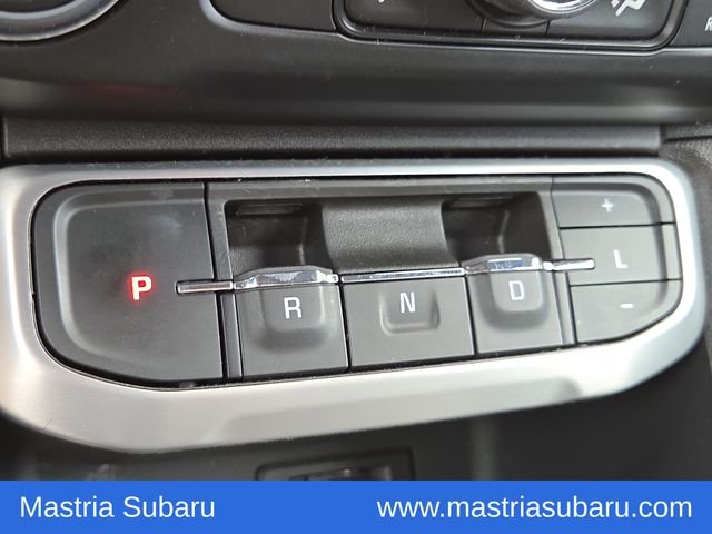 Used 2023 Blue Metallic GMC SLT image 27