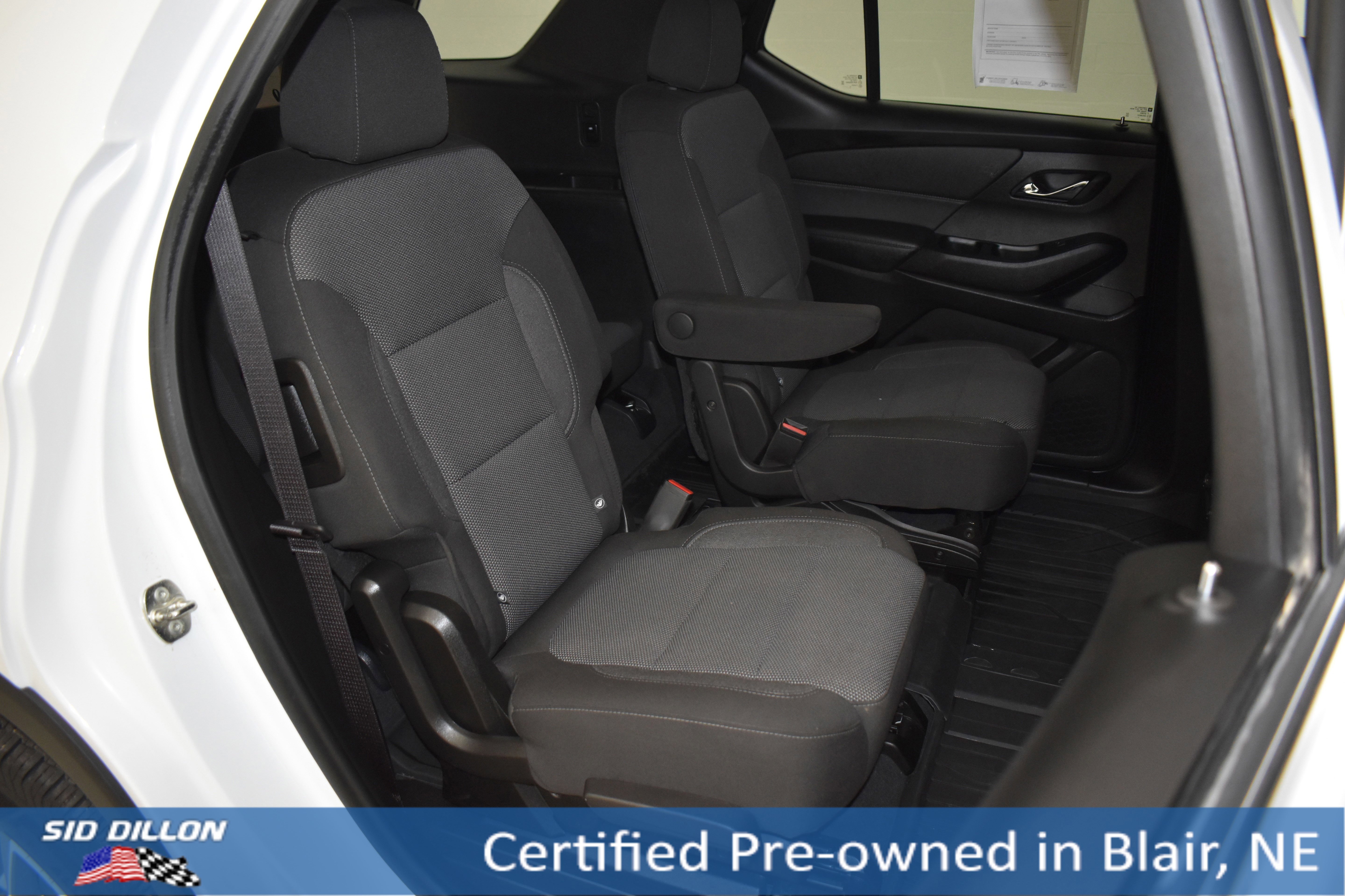 Used 2023 Summit White Chevrolet LT Cloth image 9