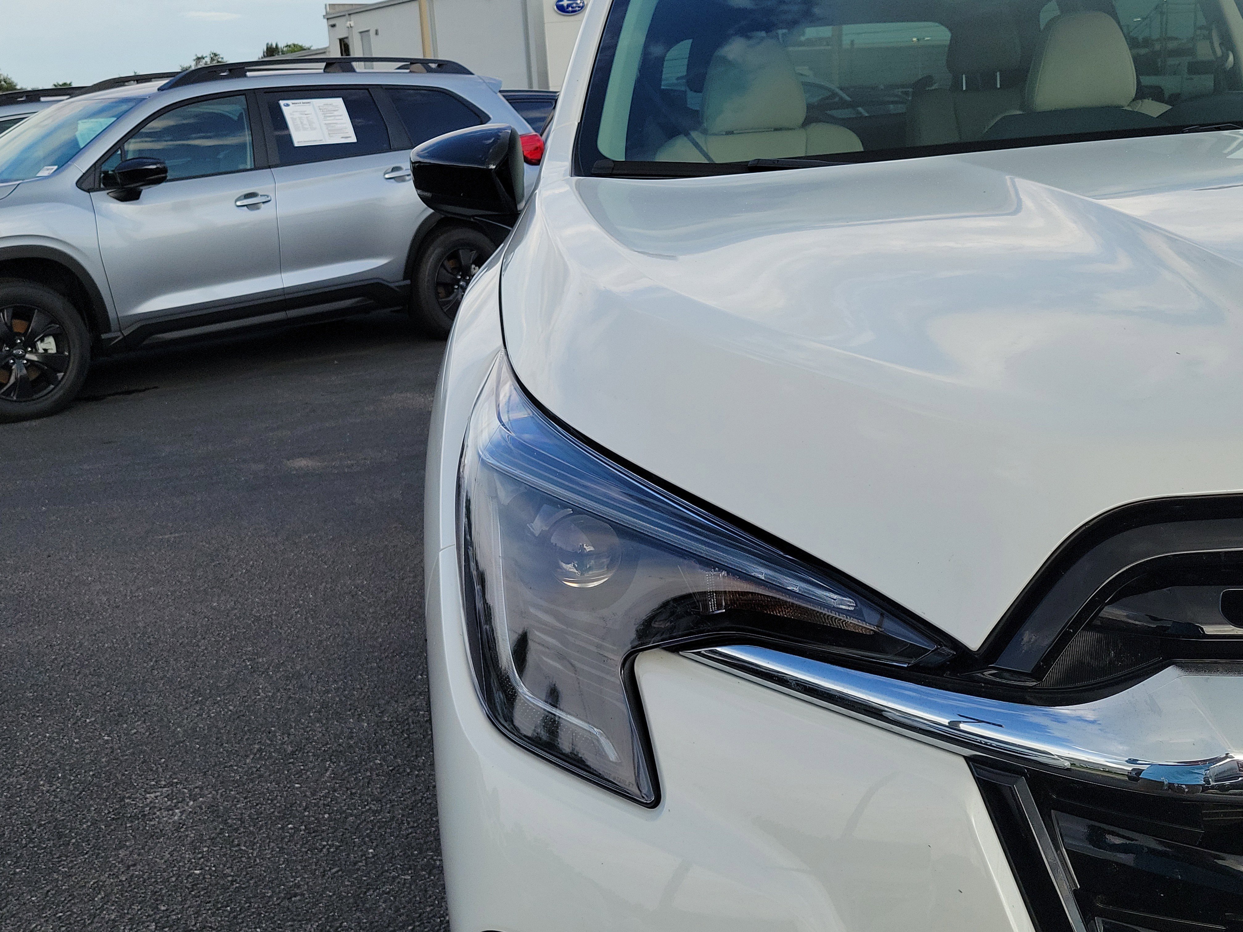 Used 2026 Crystal White Pearl Subaru Limited image 6