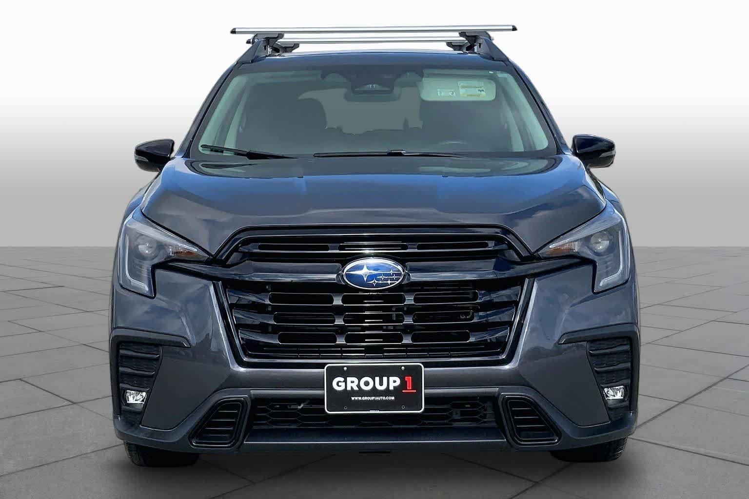 Used 2023 Magnetite Gray Metallic Subaru Onyx Edition image 4