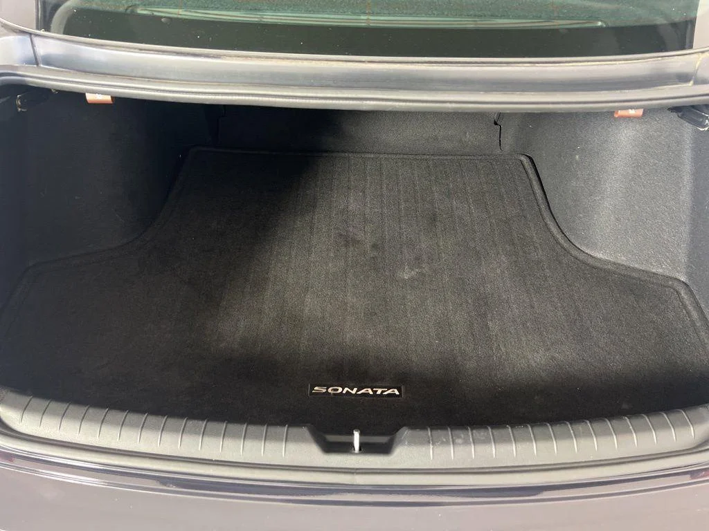 Used 2023 Carbon Blue Hyundai SEL image 22