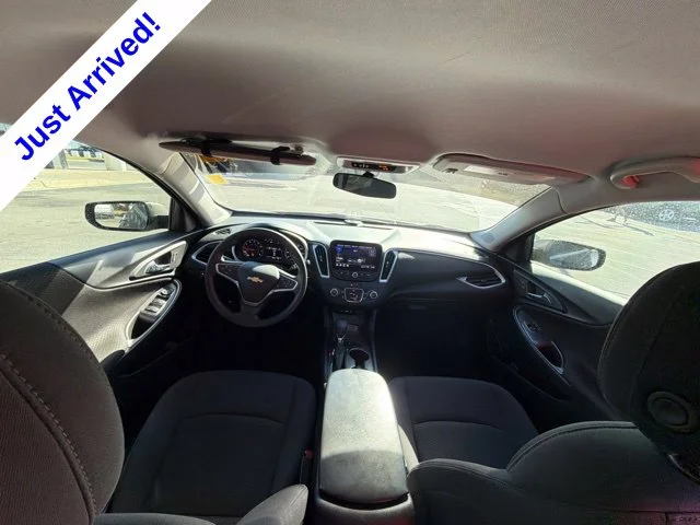 Used 2022 Gray Chevrolet LS image 31