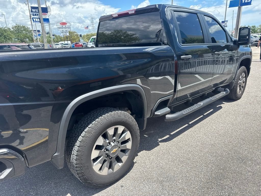 Used 2025 Black Chevrolet Custom image 5